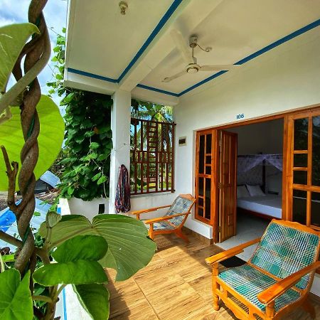 Aqua Blue Hotel Arugam Bay Bagian luar foto